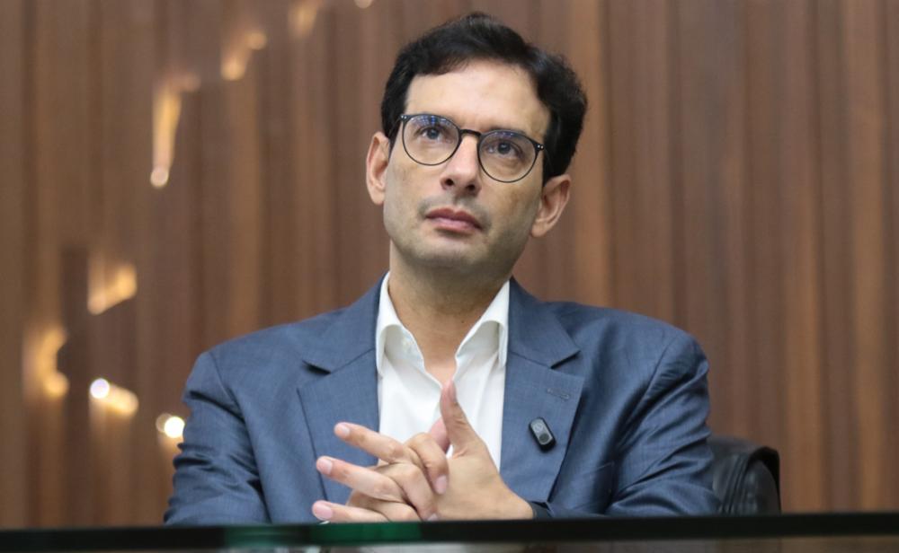 Relator apresenta parecer da PEC da jornada de 40 horas; votação deve ocorrer nesta&nbsp;quinta